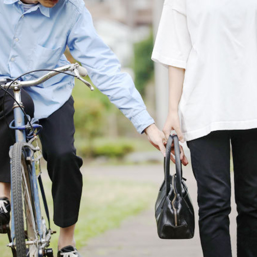 財布を盗まれる夢の意味8選 中身 カバン 携帯 取り返す Spicomi