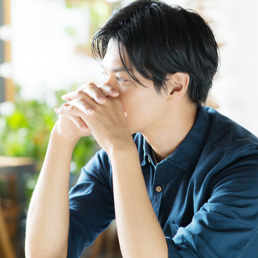 指が長い男性の性格15個 身長 モテる 指が細くて長い Spicomi