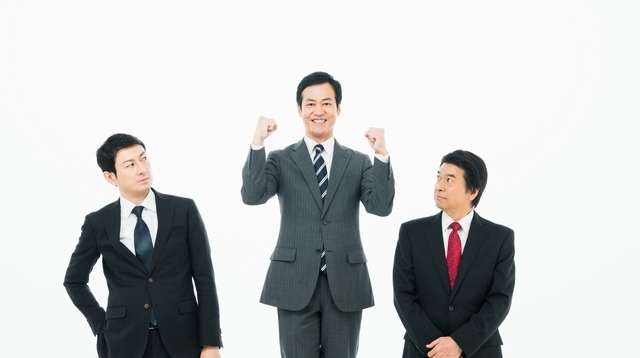 両手ますかけ線は大出世する成功者の手相?