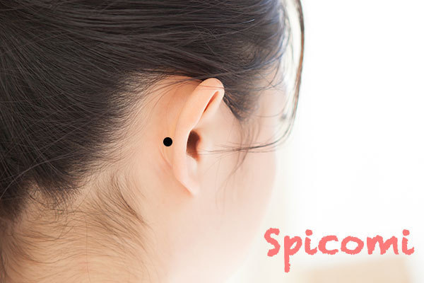 耳裏のほくろは最強 耳のほくろの意味6個 耳の横 耳の下 Spicomi