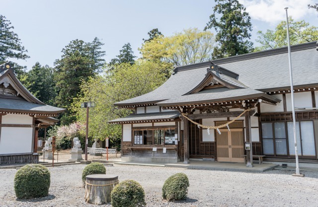 結城諏訪神社の外観