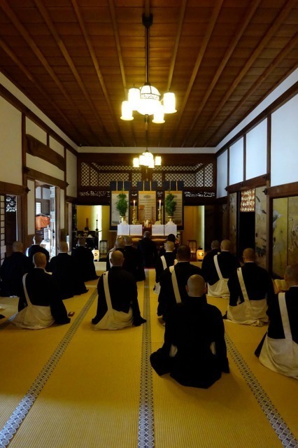 金剛峯寺の奥の院の法会