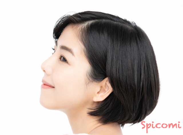 左右の顔が違う人相占い 右と左の顔が違う人の性格は Spicomi