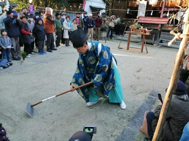村屋神社の御田祭