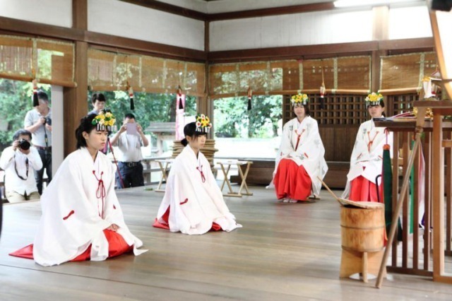 村屋神社の本宮祭