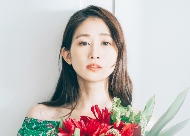 鼻が大きい美人の特徴12個 鼻が大きい女性に似合う髪型 Spicomi