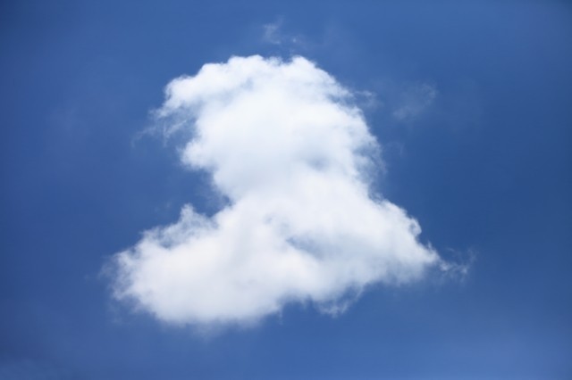 7. ハート型の雲