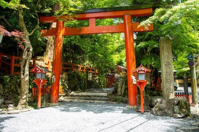 3. 貴船神社