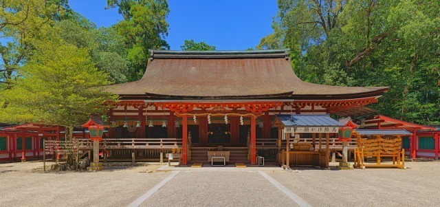 11. 石上神宮